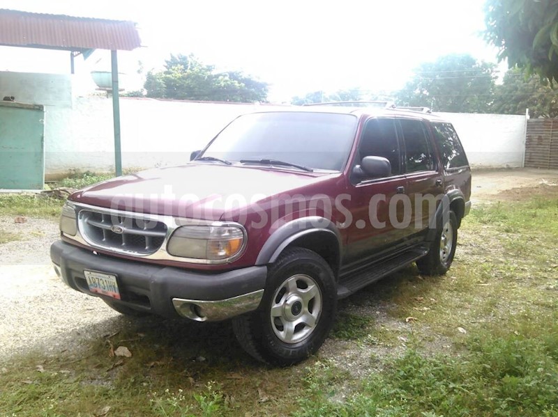 foto Ford Explorer XLT 4x4 usado