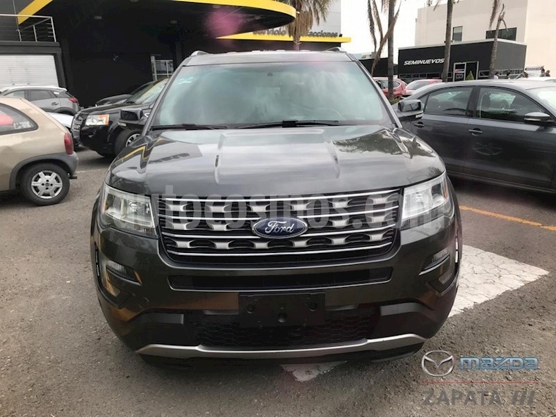 foto Ford Explorer XLT usado
