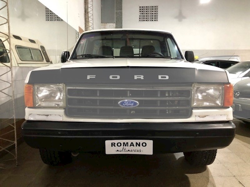 foto Ford F-100 4.9L i XLT 4x2 usado
