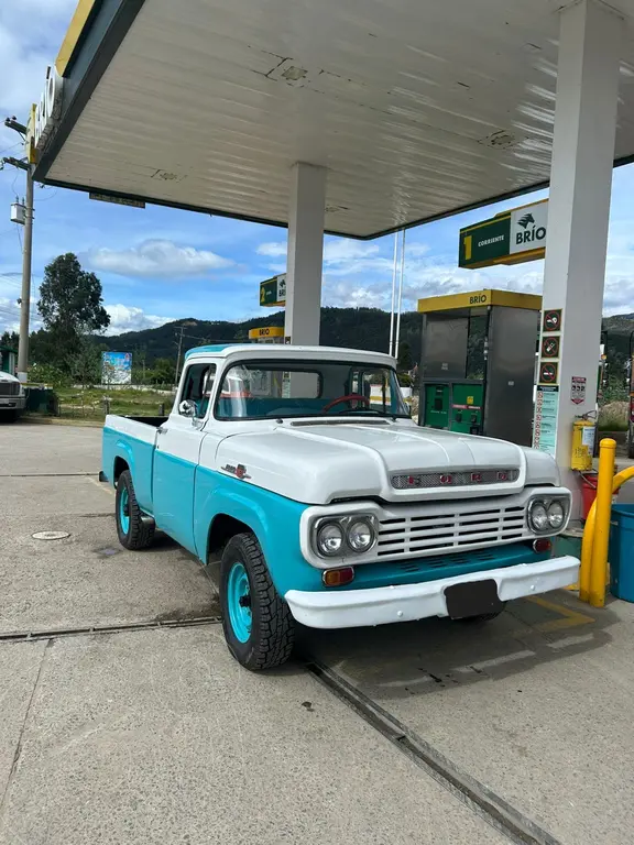 Ford F-150 XLT Cabina Sencilla usado en Duitama