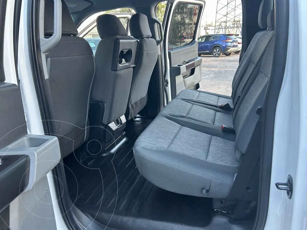 foto Ford F-150 Doble Cabina 4x4 V6 usado (2023) color Blanco precio $730,000