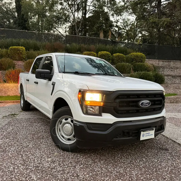 foto Ford F-150 Doble Cabina 4x2 V6 usado (2023) color Blanco precio $651,000