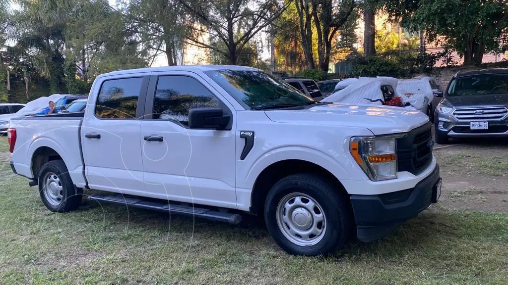 foto Ford F-150 Doble Cabina 4x2 V6 usado (2021) color Blanco Oxford precio $739,000