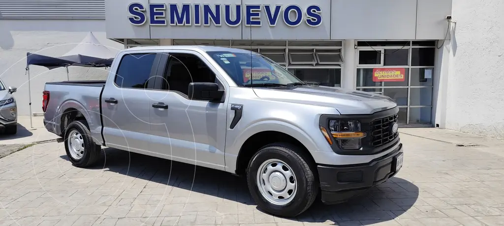foto Ford F-150 XL Doble Cabina 4x2 V6 caja 5.5' usado (2024) color Gris Nocturno precio $830,000
