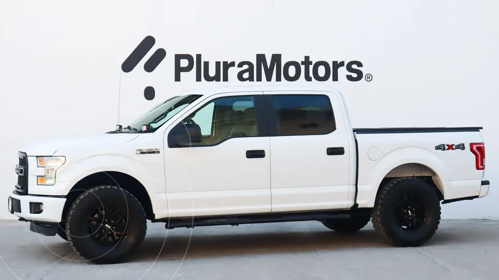 Ford F-150 XL 4x4 5.0L Doble Cabina 2015