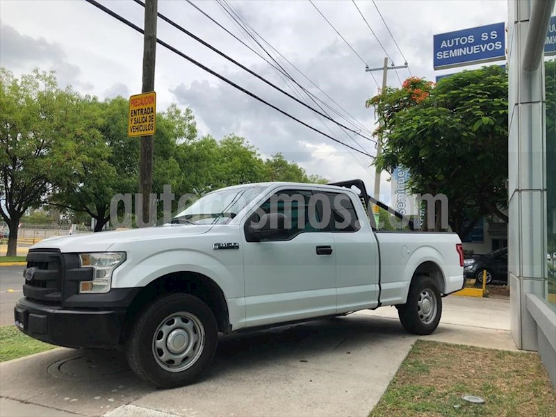 foto Ford F-150 Doble Cabina 4x2 V8 usado (2016) color Blanco precio $315,000