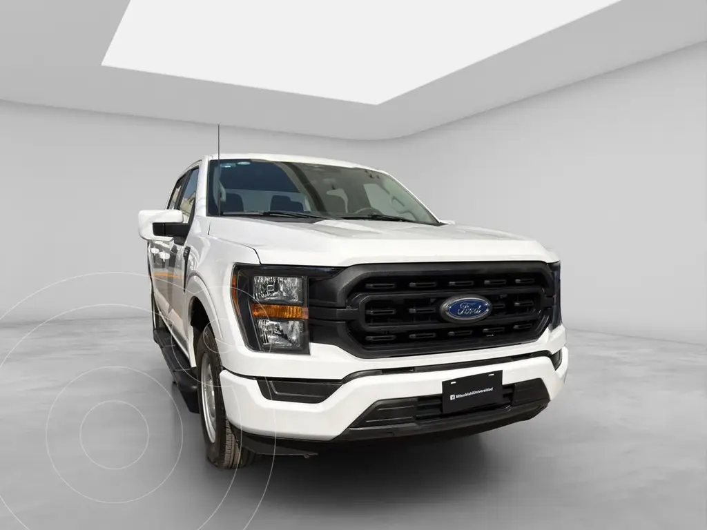 foto Ford F-150 Doble Cabina 4x2 V6 usado (2023) color Blanco precio $651,000