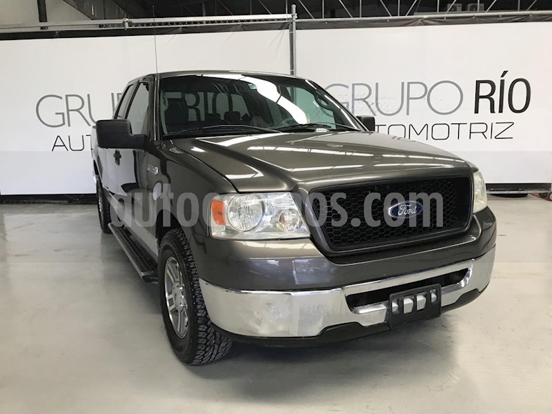 foto Ford F-150 XLT 4.2L V6 usado