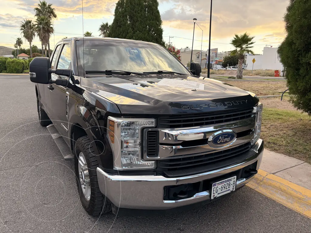 Ford F-250 XLT 6.7L Super Duty Cabina Doble Diesel 2018