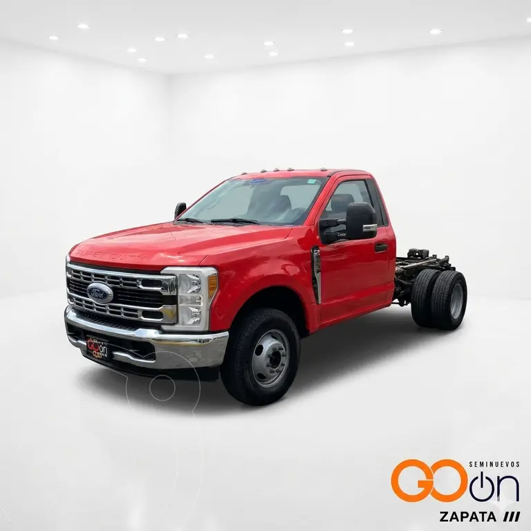 Ford F-350 XL Plus 2024
