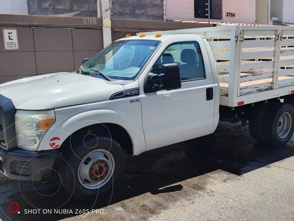 Ford F-350 XL 6.2L 2016