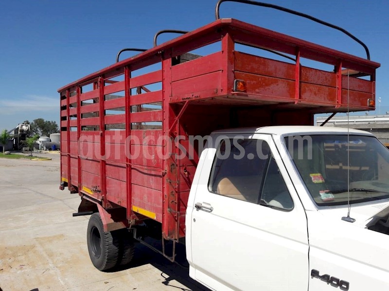 foto Ford F-400 4000 usado