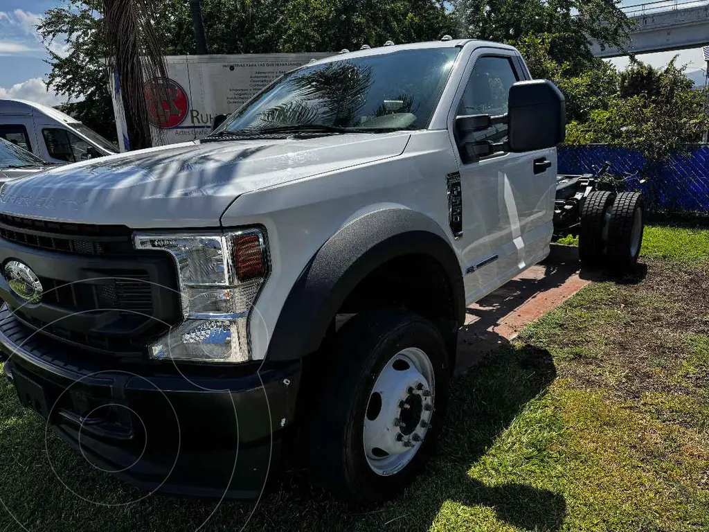 Ford f-550 ktp 67l diesel aut (2021)