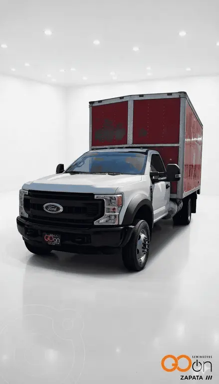 foto Ford F-550 XL usado (2020) color FORF BLANCO OXFORD precio $660,000