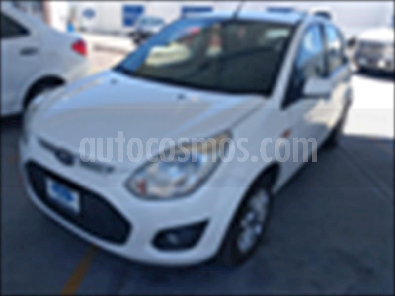 foto Ford Fiesta Hatchback SE usado (2013) color Blanco precio $110,000