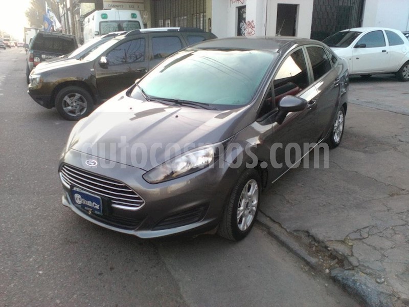 foto Ford Fiesta Kinetic Sedan S Plus usado