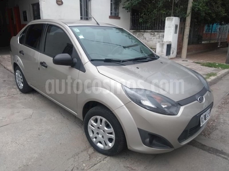foto Ford Fiesta Kinetic Sedan SE Plus usado