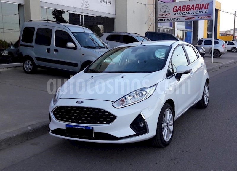 foto Ford Fiesta Kinetic Sedan Titanium usado