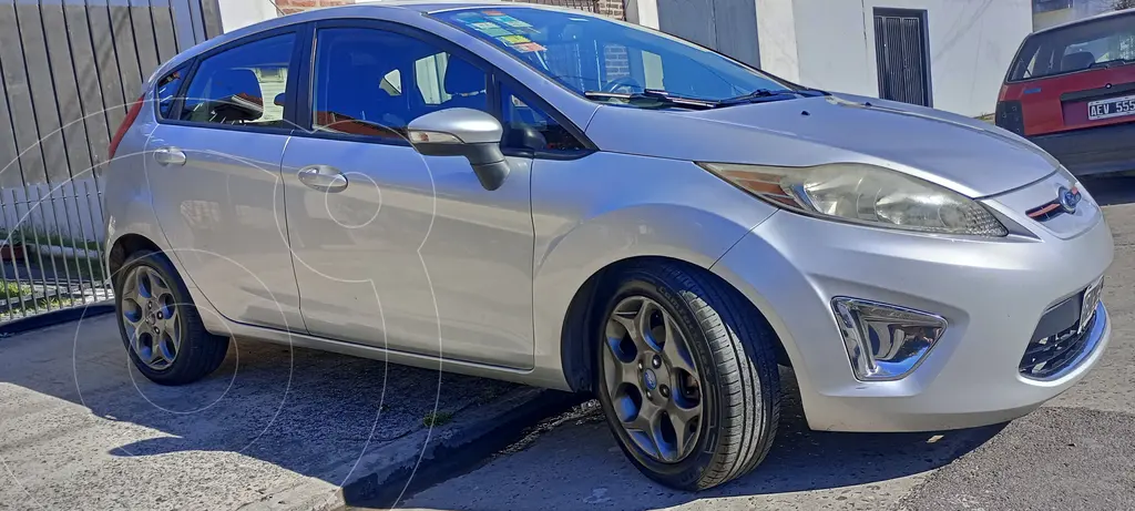 Ford Fiesta Kinetic Titanium (1596 Cc) 2011 - foto 2