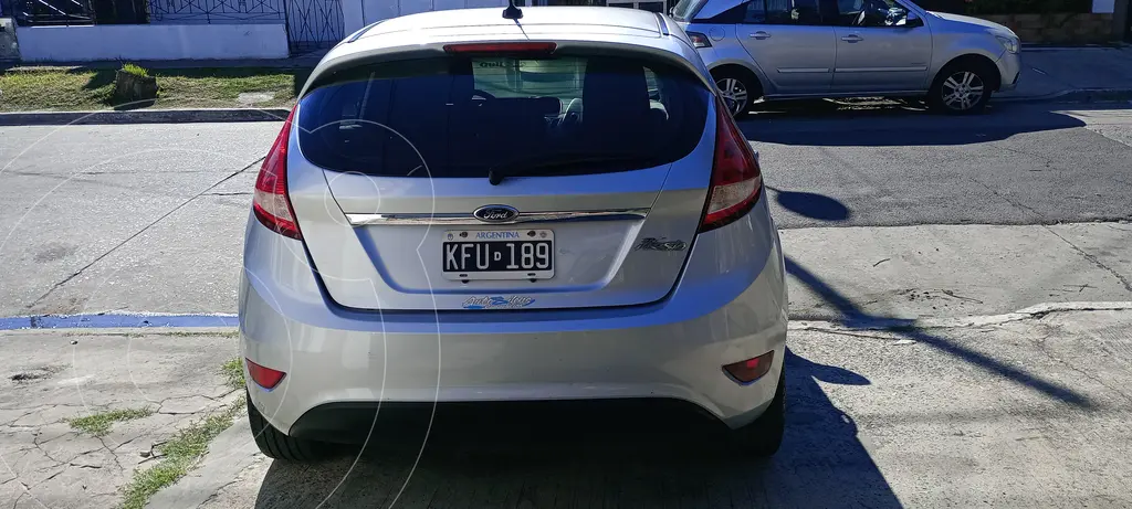 Ford Fiesta Kinetic Titanium (1596 Cc) 2011 - foto 3