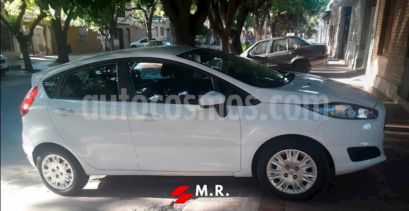 foto Ford Fiesta Kinetic S Plus usado