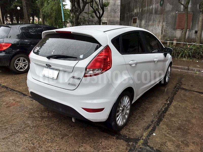 foto Ford Fiesta Kinetic SE usado