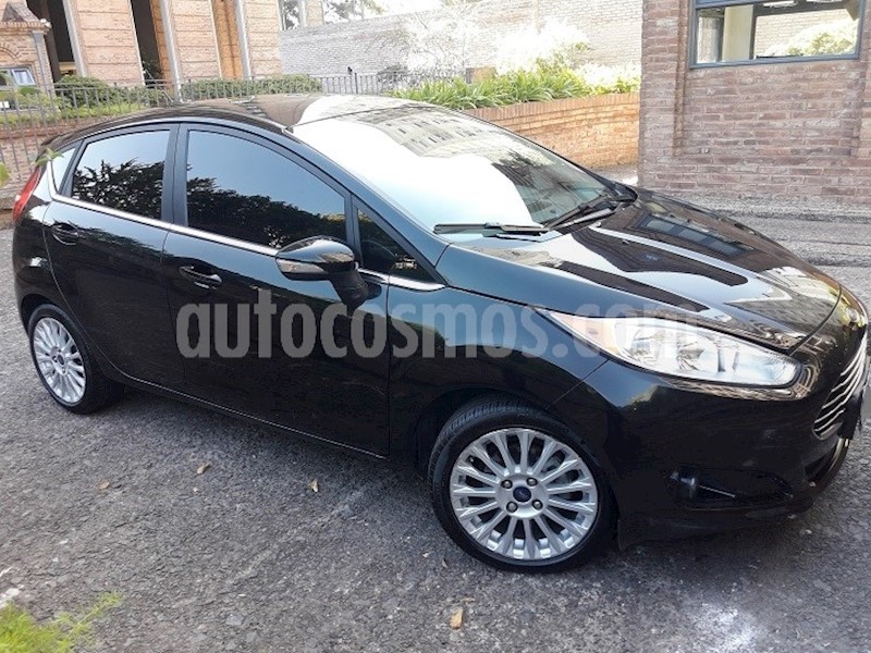 foto Ford Fiesta Kinetic Titanium usado
