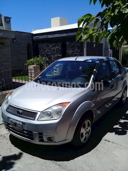 foto Ford Fiesta Max Ambiente Plus usado