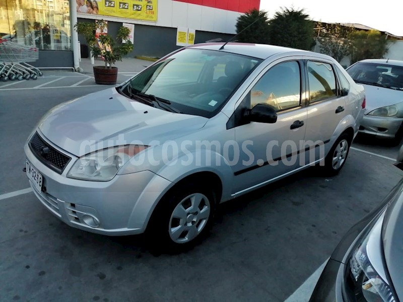 foto Ford Fiesta Sedan 1.6L SE usado