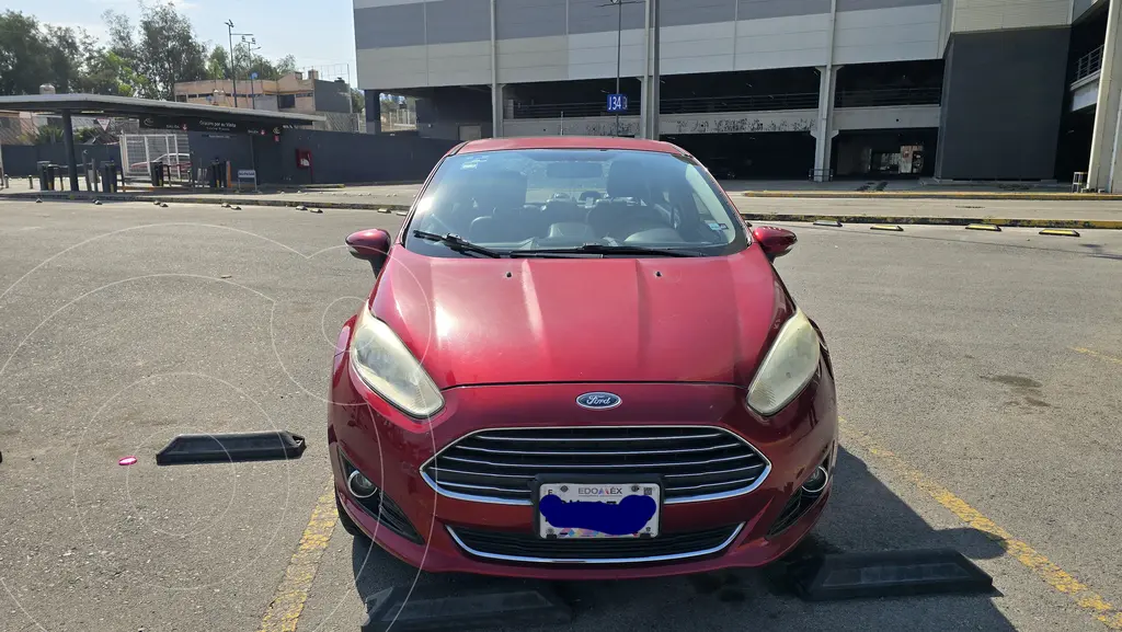 Ford Fiesta Sedán Titanium Aut 2016