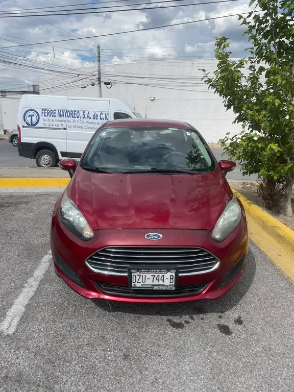 Ford Fiesta Sedán SE Aut 2015