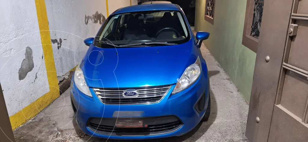 Ford Fiesta Sedán SE 2012