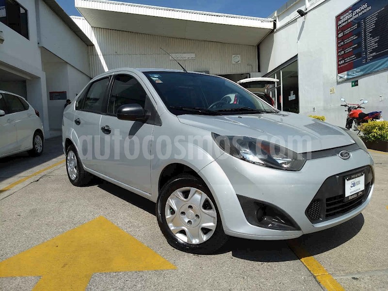 foto Ford Fiesta Sedan S usado