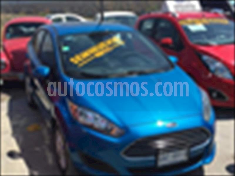 foto Ford Fiesta Sedan SE usado