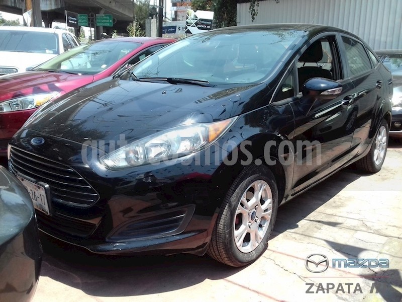 foto Ford Fiesta Sedan SE usado