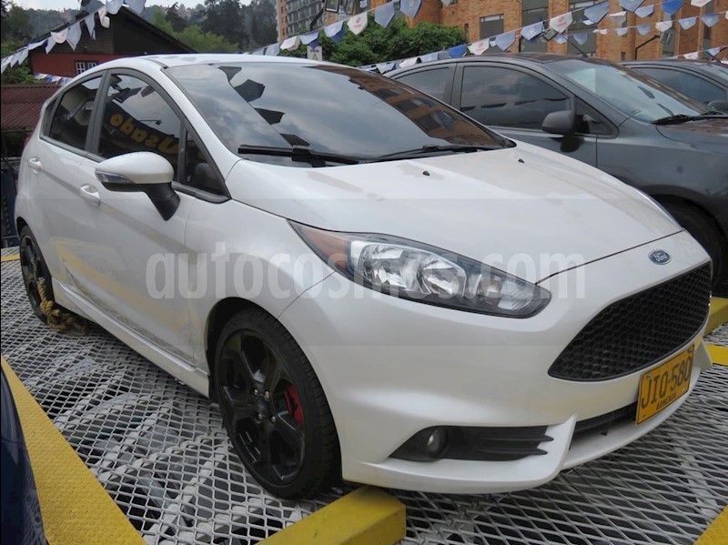 foto Ford Fiesta ST 1.6L usado