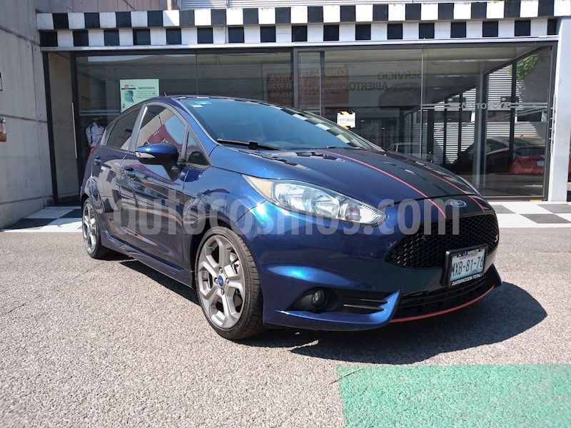 foto Ford Fiesta ST 1.6L usado (2016) color Azul precio $238,000