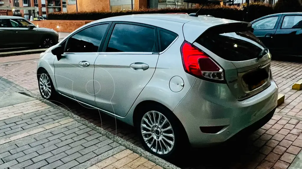 Ford Fiesta Titanium Aut usado en Bogotá