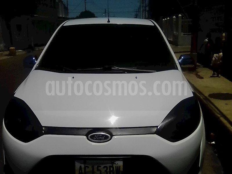 foto Ford Fiesta Move usado