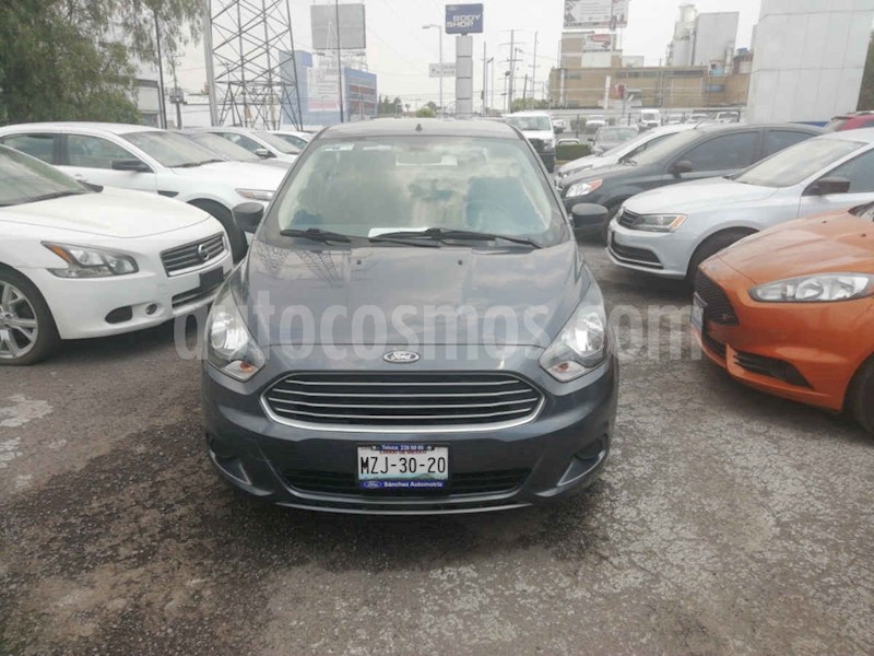 foto Ford Figo Sedan Impulse usado