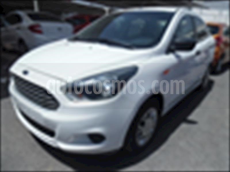 foto Ford Figo Sedan Impulse usado