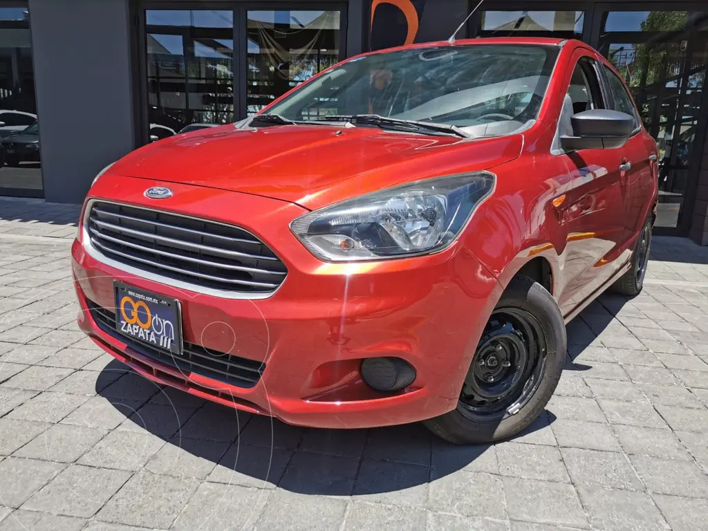foto Ford Figo Sedán Impulse usado (2017) color Rojo precio $165,000