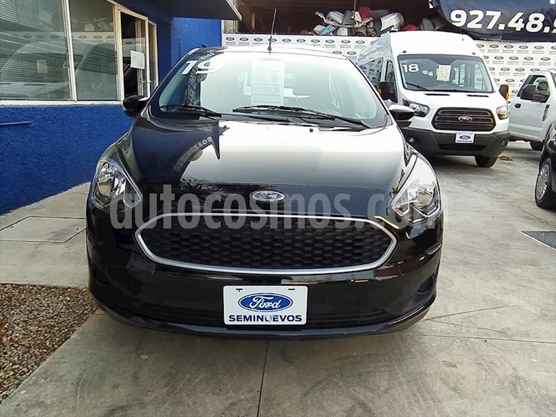 foto Ford Figo Sedán Impulse Aut A/A usado (2019) color Negro precio $223,000