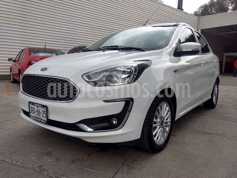 foto Ford Figo Sedan Titanium Aut usado