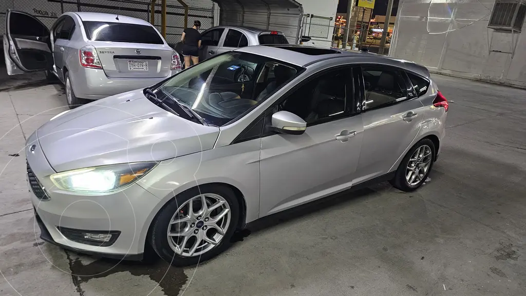 Ford Focus Hatchback SE Appearance Aut 2015