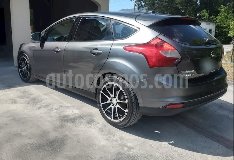 foto Ford Focus Hatchback SE Aut usado