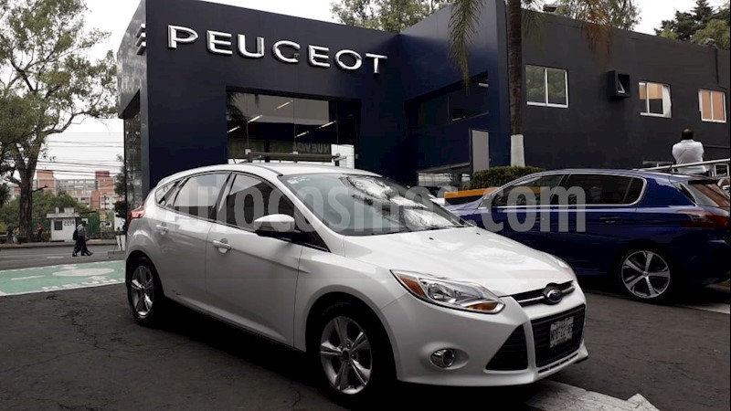 foto Ford Focus Hatchback SE Aut usado