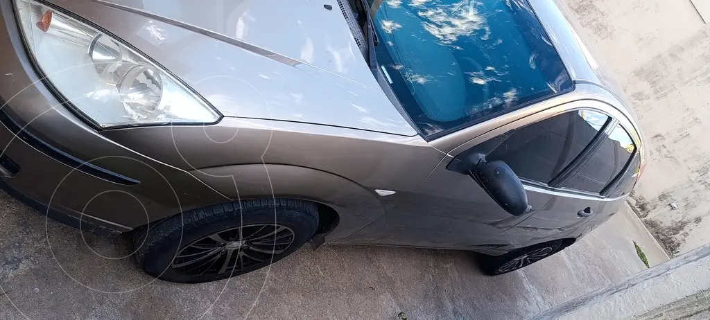 Ford Focus One 5P 1.6 Ambiente (1598 Cc) 2009 - foto 5