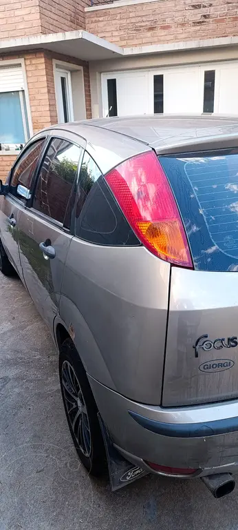 Ford Focus One 5P 1.6 Ambiente (1598 Cc) 2009 - foto 3