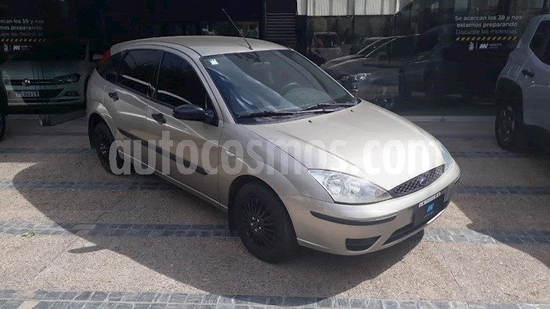foto Ford Focus 5P 1.6L Ambiente usado